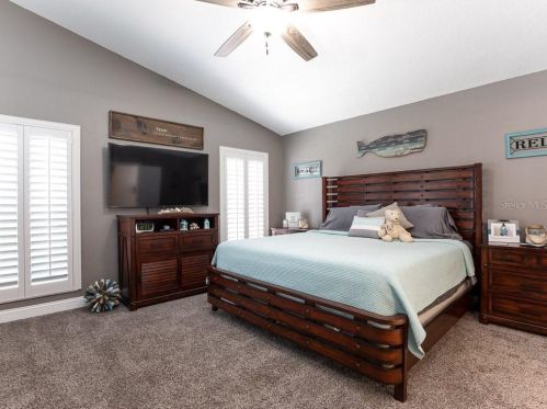 48 Valleywood Dr, De Bary FL  32713-3280 exterior