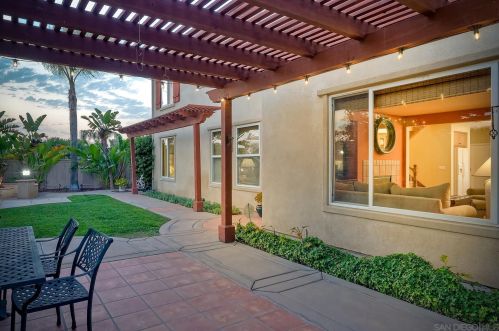 15270 Falcon Crest Ct, San Diego, CA 92127-3701