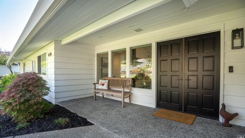 878 Wildwood Trl, Santa Rosa, CA 95409-4421