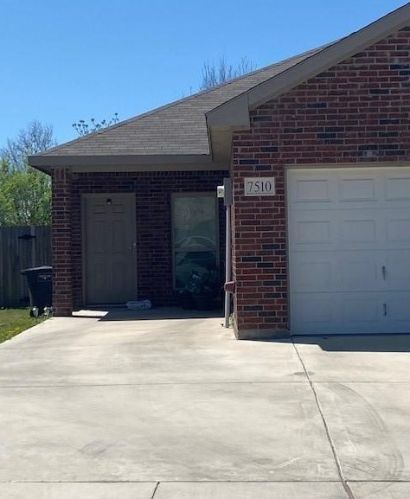 7510 Novella Dr, Fort Worth, TX 76134-4317