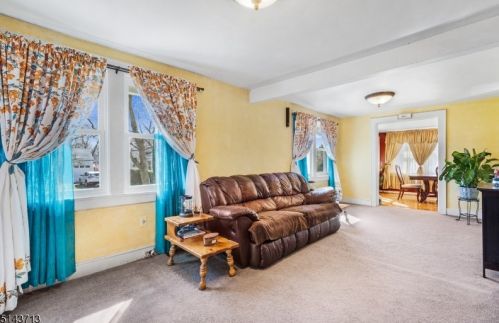 1532 Windrew Ave, South Plainfield, NJ 07080-1518