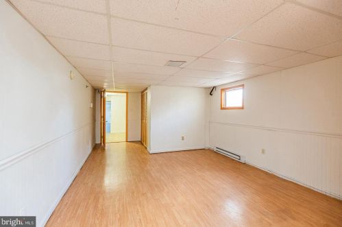 130 Delp Rd, Lancaster PA  17601-3906 exterior
