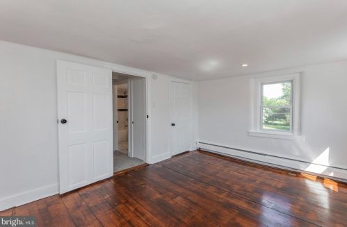 984 Lansdale Ave, Lansdale PA  19446-1620 exterior