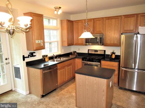 9837 Maitland Loop, Bristow, VA 20136-2593