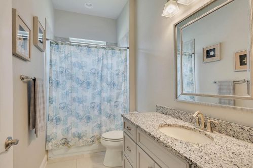 1017 Stoney Creek Dr, Lakeland FL  33811-2329 exterior