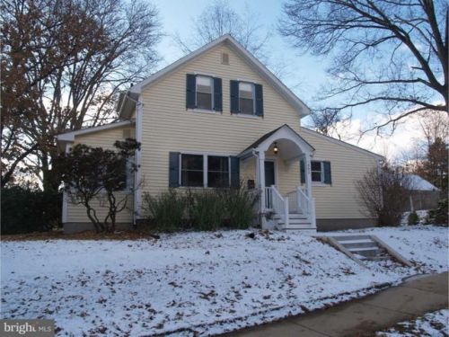 501 Stockham Ave, Yardley PA  19067-6618 exterior