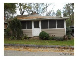 703 Miami Ter, Hendersonville NC  28791-1746 exterior
