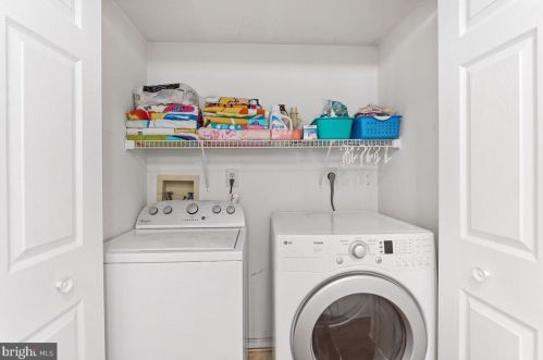 349 Danbury Ct, Glen Mills PA  19342-2041 exterior