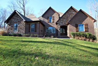 371 Elm Ave, Cookeville, TN 38501-3664