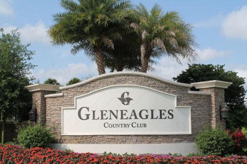 7515 Glendevon Ln, Delray Beach FL  33446-2804 exterior