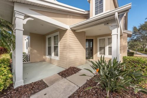 202 Summerside Ct, Ruskin, FL 33572-3369