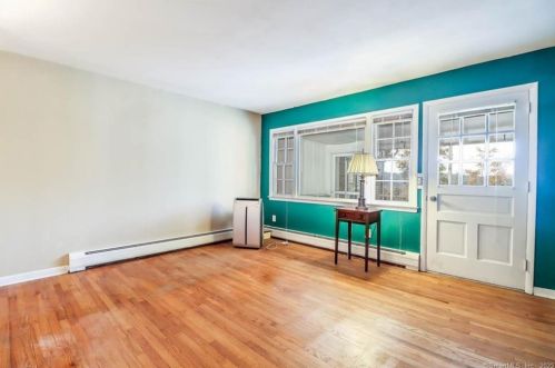 5 Arbor Dr, Brookfield Center, CT 06804-3456