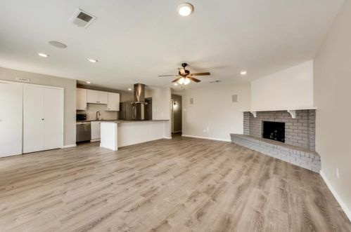 1005 Bell Dr, Allen TX  75002-4042 exterior