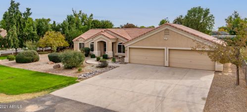 13845 Vista Verde Dr, Chandler, AZ 85249-3857