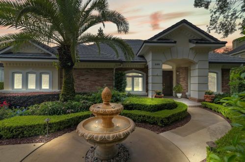 140 Stone Hill Dr, Maitland, FL 32751-8415