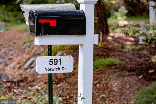 591 Norwich Dr, Ruther Glen, VA 22546-1101