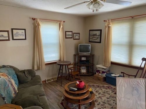 111 Wallin Ave, Bladeston, KY 41004-8301