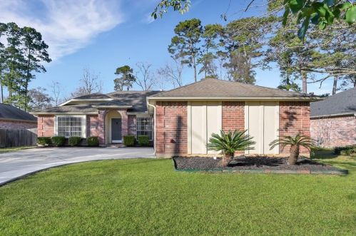 6530 Woodland Oaks, Magnolia, TX 77354-4897