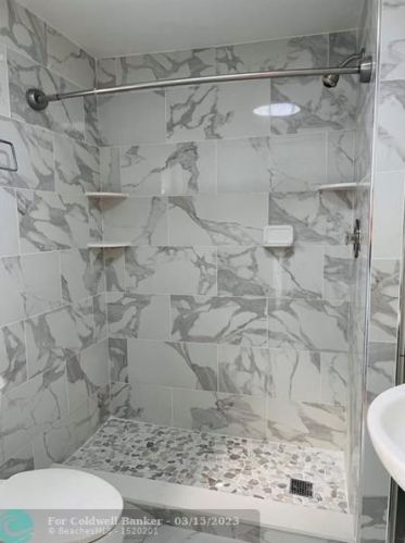 620 56th Ave, Hollywood FL  33021-5703 exterior