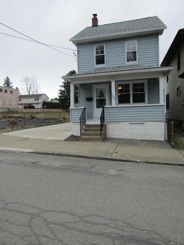 1024 Alter St, Hazle Township, PA 18202-1374