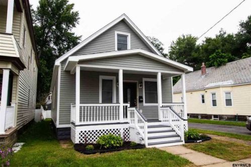 2329 Fairlee St, Schenectady, NY 12306-3209