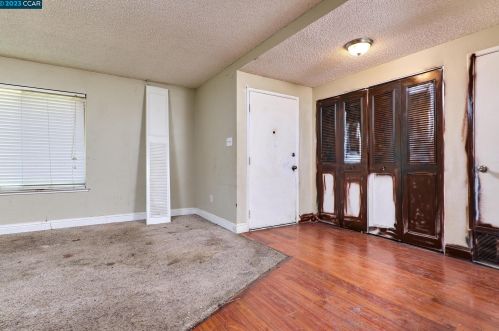5828 Merlindale Dr, Citrus Heights, CA 95610-6728