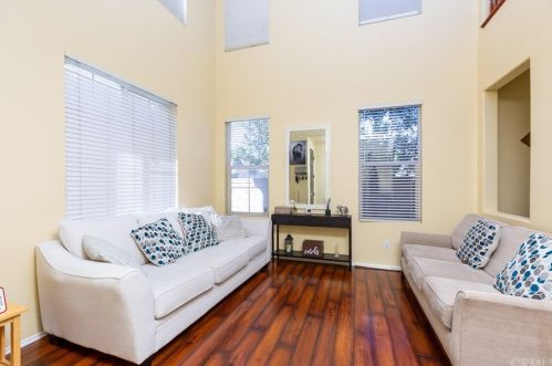 42008 Calabria Dr, Temecula CA  92591-5721 exterior