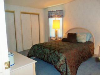 7606 Cedar Bark Rd, Sebastian, FL 32976-7747