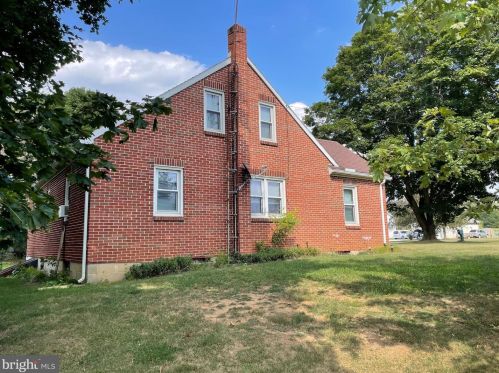 5871 Olde Scotland Rd, Lees Cross Roads, PA 17257-9248