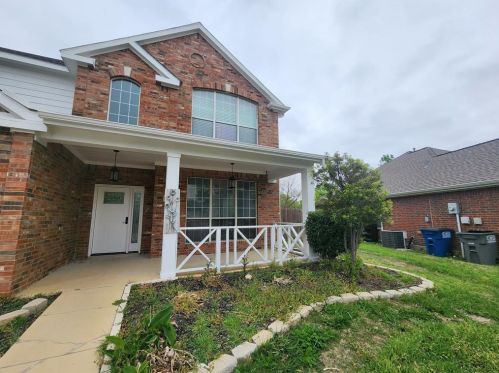 1017 Southfork Dr, Oak Point TX  75068-5962 exterior