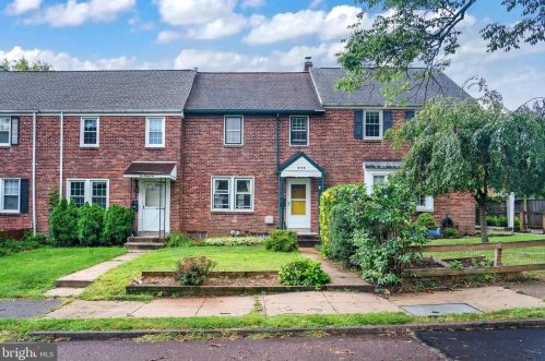 290 Diamond St, Pottstown PA  19464-4206 exterior