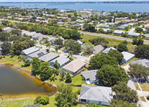 4848 Erin Ln, Melbourne FL  32940-7154 exterior