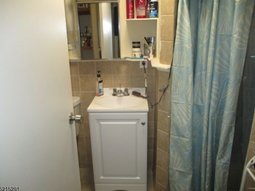 602 3 St, Newark NJ  07107-2625 exterior