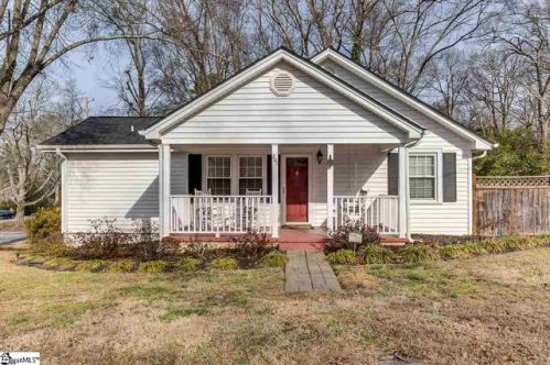 201 C Ave, Easley, SC 29640-2111