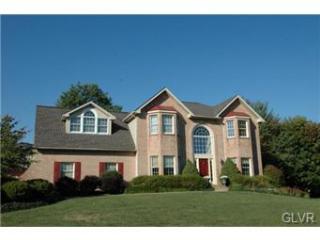 3735 Canterbury Rd, Bethlehem, PA 18020-1369