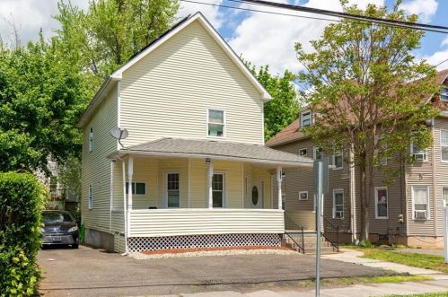 376 Chestnut St, New Britain, CT 06051-2309