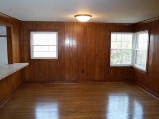 4721 Burkhart Rd, Knoxville, TN 37918-7713