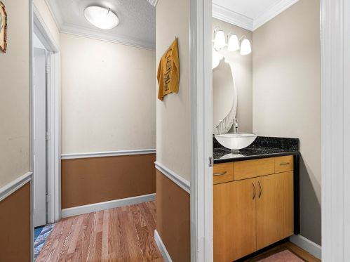 1050 31 Ave, Vero Beach FL 32960-4096 exterior