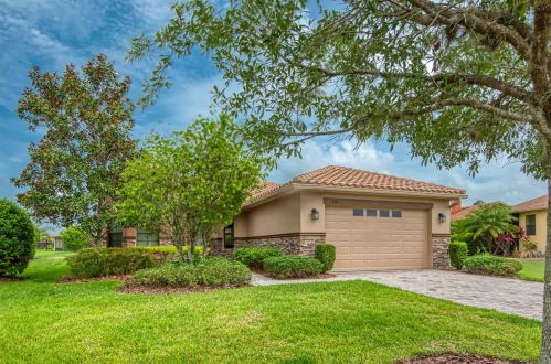 430 Indian Wells Ave, Kissimmee, FL 34759-3681