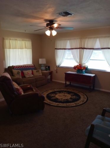 10 Palm Blvd, Lehigh Acres FL 33936-7247 exterior