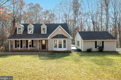 12900 Verrey Ct, Spotsylvania VA  22551-8009 exterior