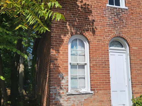 109 Center St, London OH  43140-9795 exterior