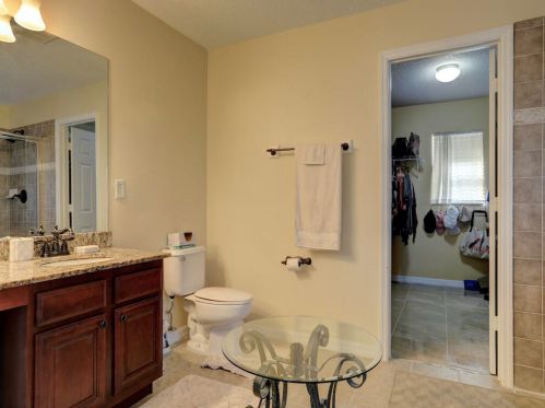 672 Carriage Lk Way, Vero Beach FL 32968-9480 exterior