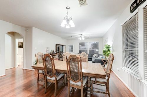 7334 Jacobs Wl Dr, Richmond TX  77407-4990 exterior