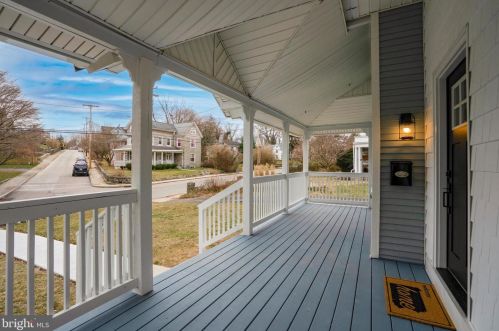 1315 Ashbourne Rd, Melrose Park PA  19027-2678 exterior