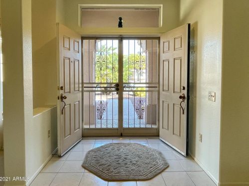 14925 Yosemite Dr, Sun City, AZ 85375-5759
