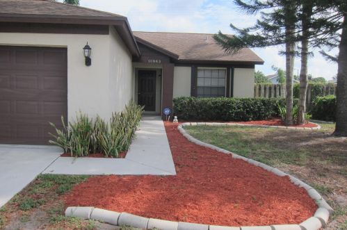10863 Dalmany Way, West Palm Beach, FL 33411-4011