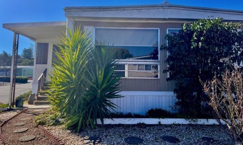 121 Oakwood Ln, Santa Rosa, CA 95409-4154