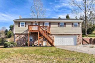 11881 Hill St, Cross Roads, PA 17322-8400