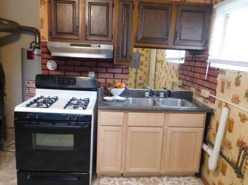 1949 Tennessee St, Gary IN  46407-2825 exterior